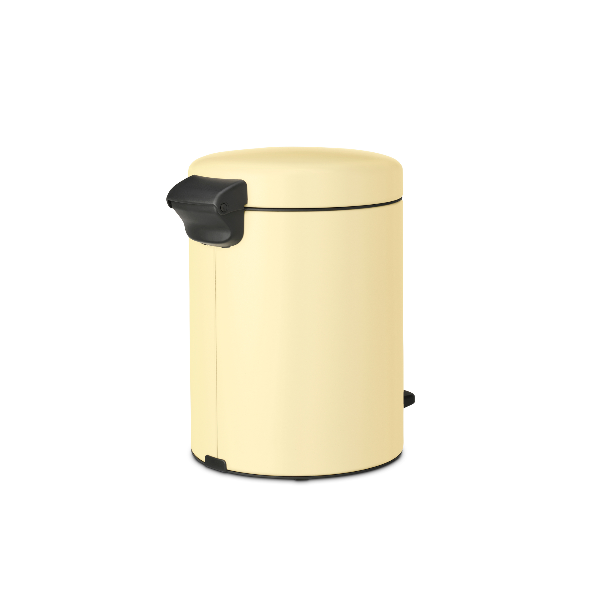 https://admins.lenoholding.lv/storage/media/14347/newicon_pedal_bin,_5l_-_mellow_yellow_-_8710755233784_brabantia_96dpi_2000x2000px_9_nr-35557.jpg