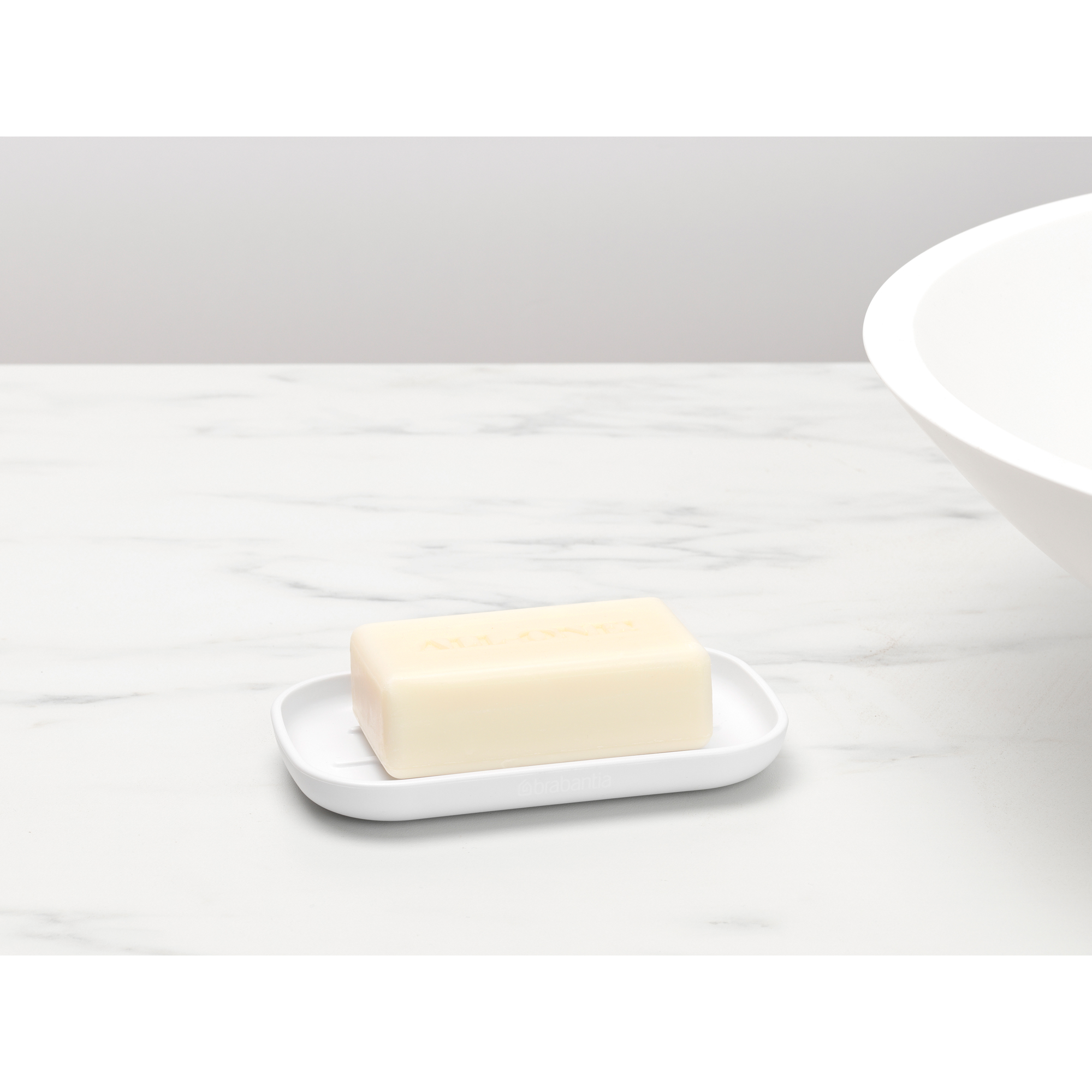 https://admins.lenoholding.lv/storage/media/14507/renew_soap_dish_-_white_-_8710755280221_brabantia_300dpi_2000x2000px_9_nr-20031.jpg