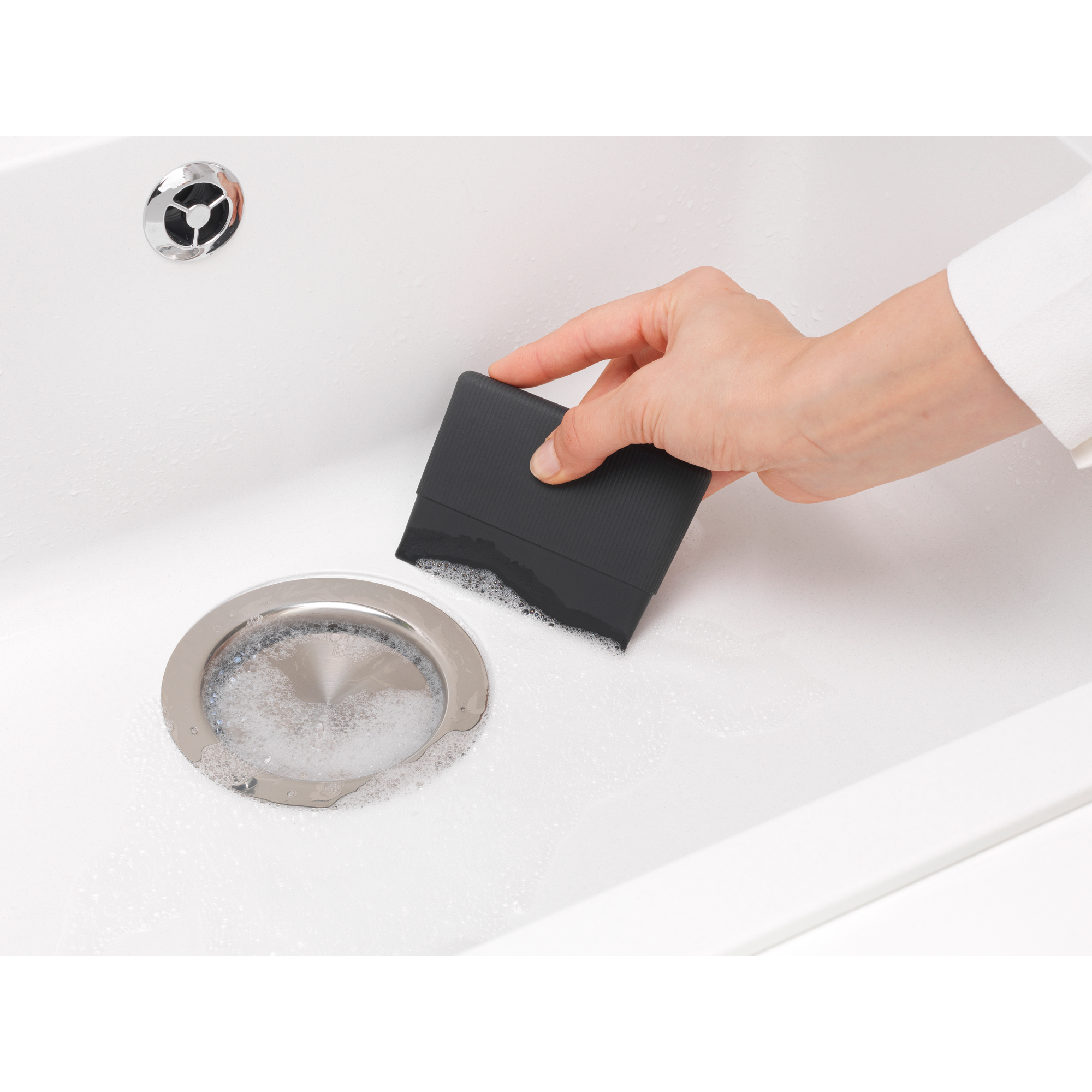 https://admins.lenoholding.lv/storage/media/16318/SinkSide-Dish-Squeegee---Dark-Grey---8710755302381-Brabantia_300dpi_2000x2000px_9_NR-19536.JPG