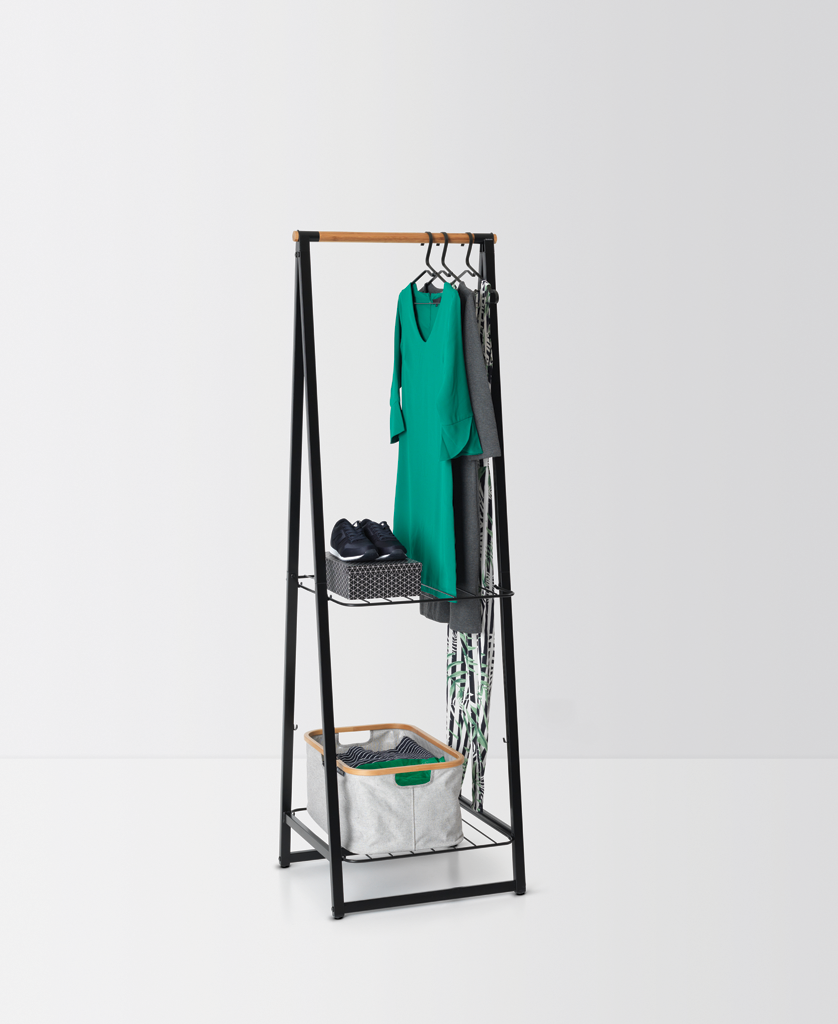 https://admins.lenoholding.lv/storage/media/3534/aluminium_clothes_hanger,_set_of_4_-_black_-_8710755118647_brabantia_72dpi_838x1024px_x_nr-13508.png