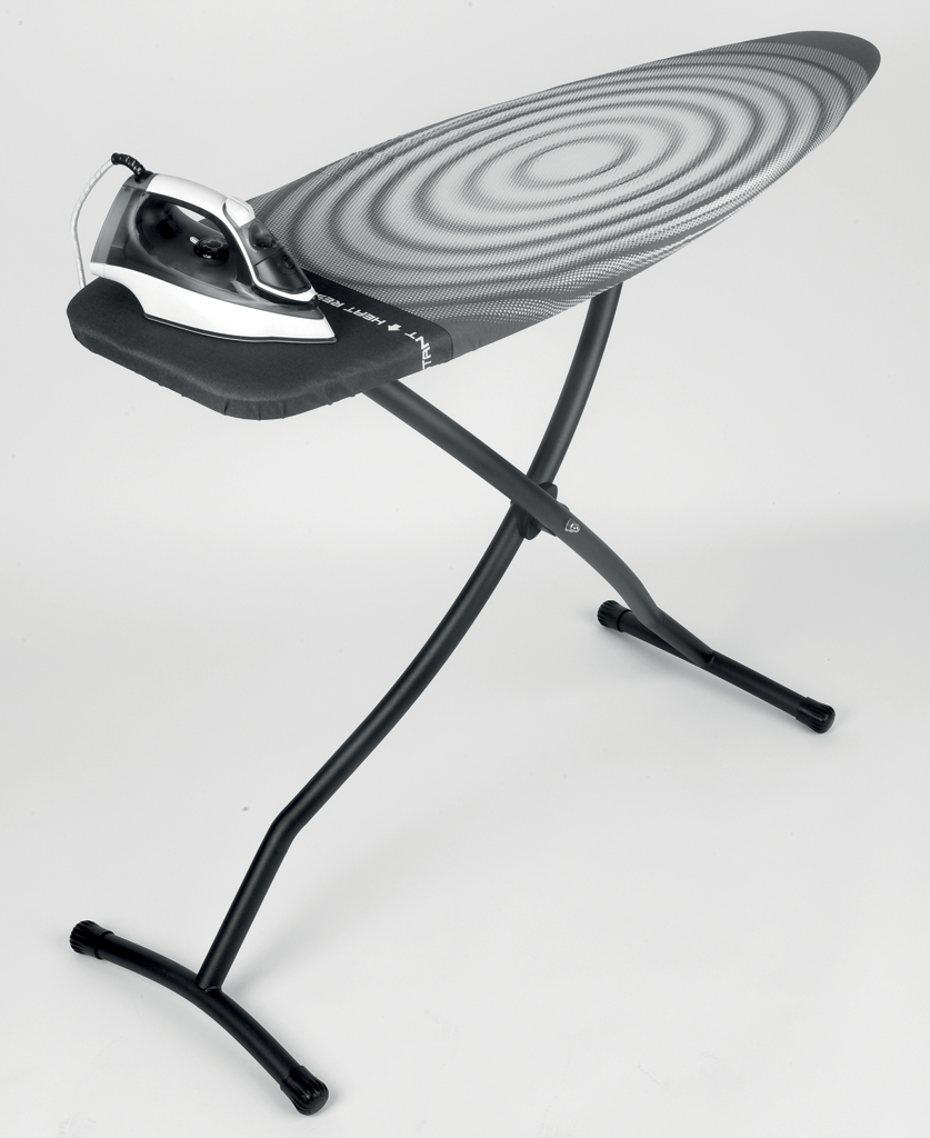 https://admins.lenoholding.lv/storage/media/4492/ironing_board_d,_135x45cm,_hrpz_-_titan_oval_-_8710755345647_brabantia_72dpi_837x1024px_x_nr-1948.png